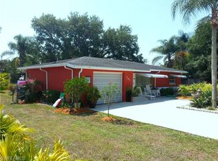 387 Muskegon Ave, Fort Myers, FL 33905