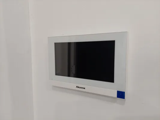 Rented by Corcoran | media 15