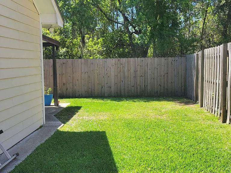 106 Plantation Oaks Dr — Photo 8