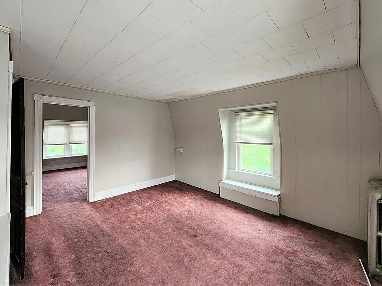 24 Reading Ave #1 — Photo 11