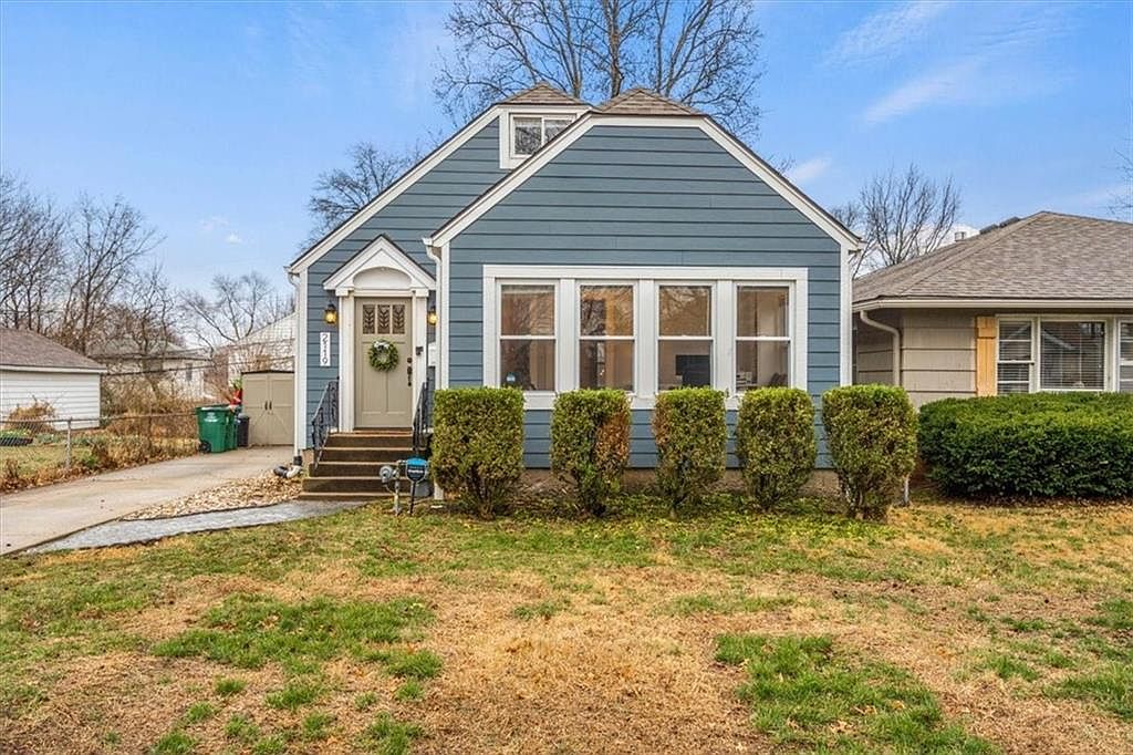 2119 W 47th Ter, Westwood, KS 66205 Zillow