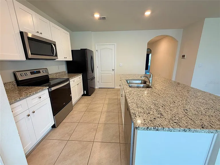 4063 Alissa Ln — Photo 12