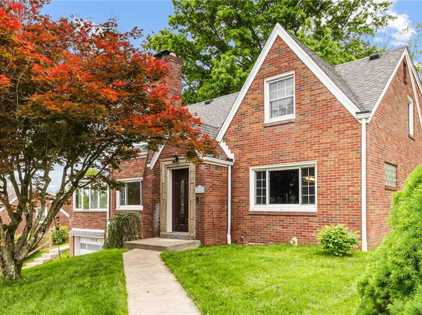 5438 Hacienda Dr, Pittsburgh, PA 15236