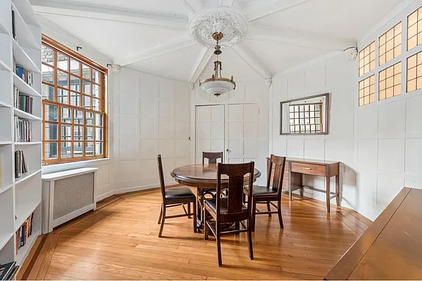 Rented by Tiffany Bauman Real Estate LLC | media 10