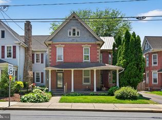 220 Front St, Lititz, PA 17543