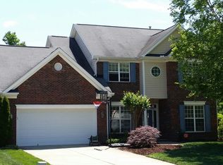 4712 Pine Glen Ct, Greensboro, NC 27410