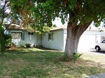 1st image of 136 Bemmerly Way