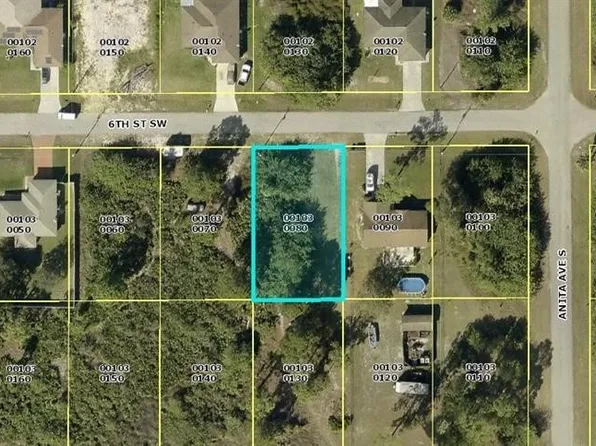 2605 6th St SW, Lehigh Acres, FL 33976