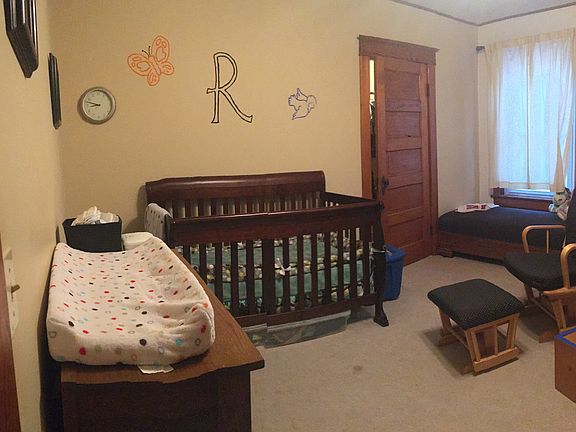 3rd bedroom upstairs 