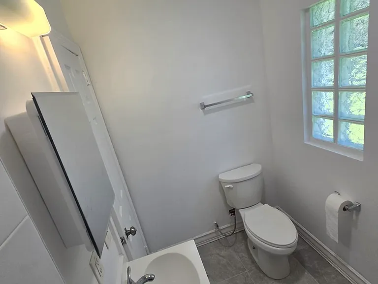 5143 Banshee Ave — Photo 12