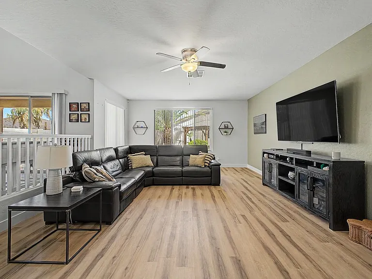 5924 W Park View Ln — Photo 13