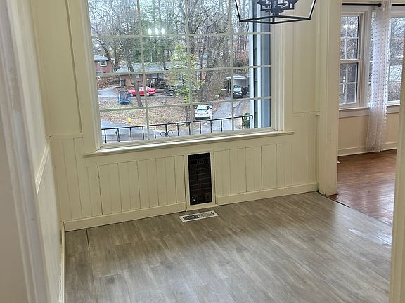 5th image of 131 Druid Dr