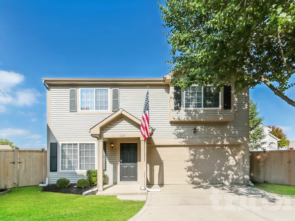 604 Mountain Pine Dr, Greenwood, IN 46143