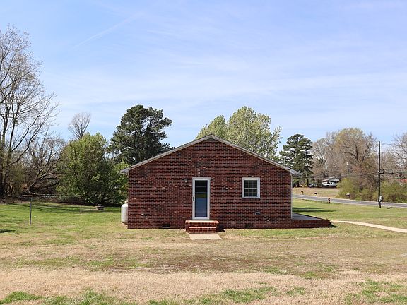 5th image of 3081 Mountain Rd