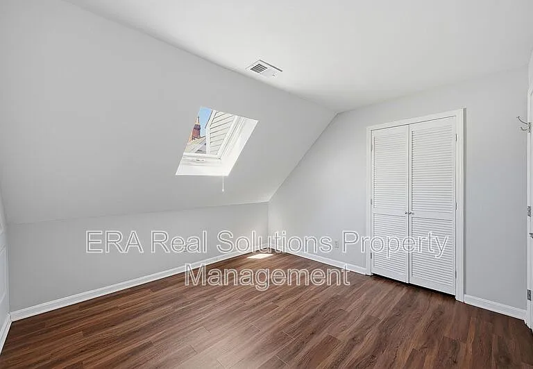 255-257 Loraine Ave #5 — Photo 24