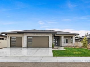 4493 E Copper Point Dr, Meridian, ID 83642
