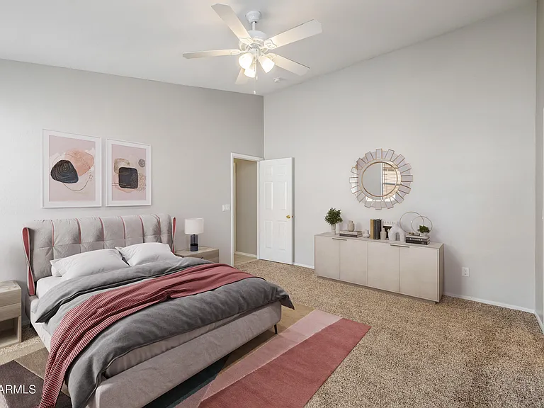 6640 E Russell St — Photo 13