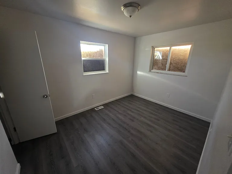 1421 Richard Dr — Photo 6