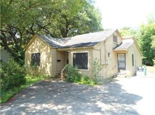 1101 N Valderas St, Angleton, TX 77515
