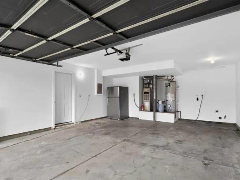 7351 Forsum Rd — Photo 23