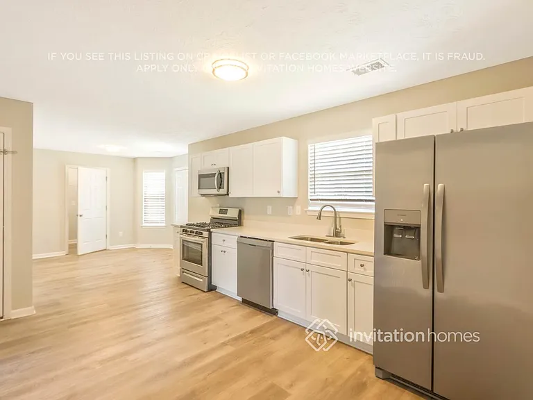 5618 Wellborn Creek Dr — Photo 9
