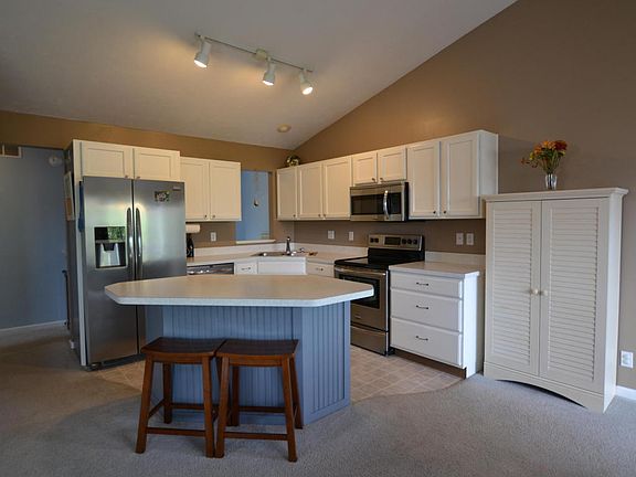 2nd image of 10257 Summerwood Dr