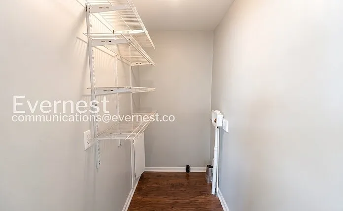1921 Dabbs Ave — Photo 17