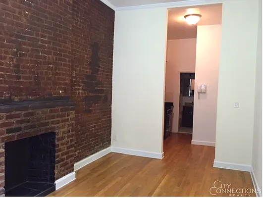 Rented by City Connections Realty | media 24