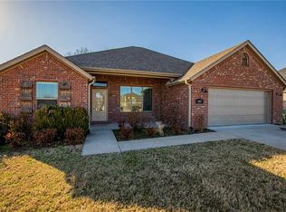 657 Arroyo St, Farmington, AR 72730