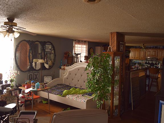 4th image of 416 Winchester Ave