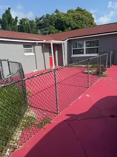 388 Notre Dame Dr Photo 1