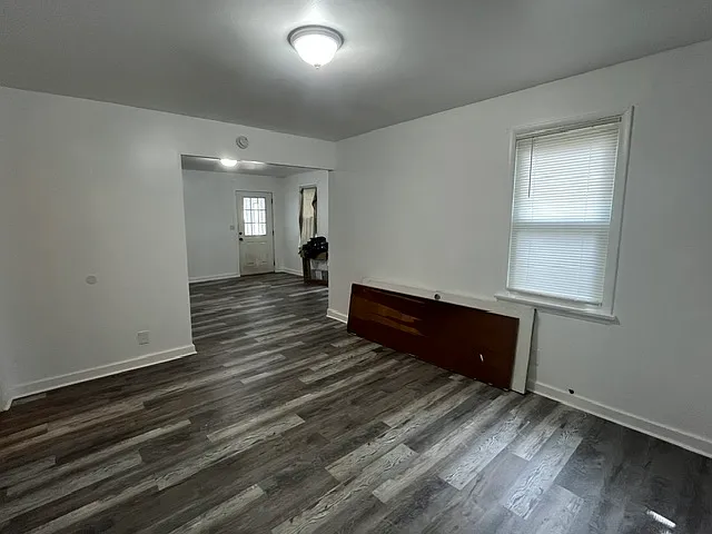 285 Wilder St — Photo 11