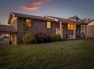 262 W Reed Rd, La Fayette, GA 30728