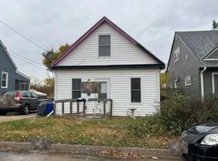 2928 Meadowbrook Dr SE, Cedar Rapids, IA