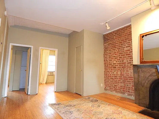 Rented by Realty Collective | media 13