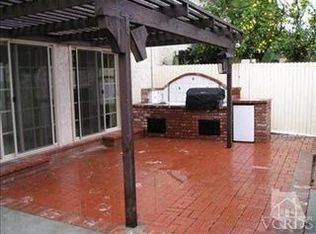 14987 Campus Park Dr UNIT B, Moorpark, CA 93021