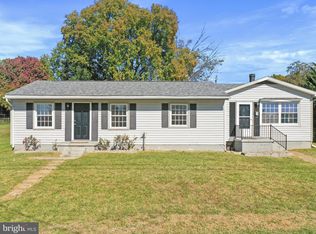 845 W 14th St, Front Royal, VA 22630