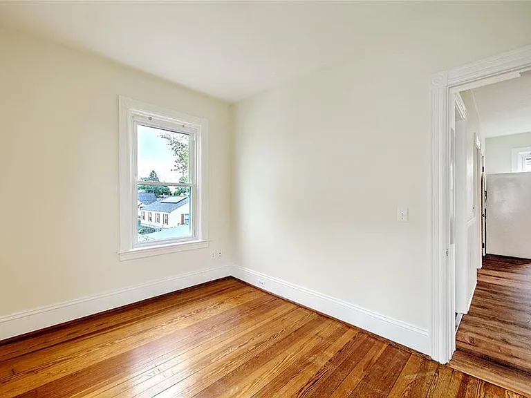 137 Hunts Ave — Photo 12
