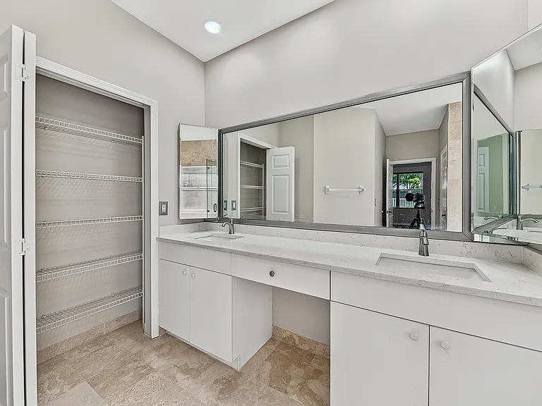 12325 Cascades Pointe Dr — Photo 34