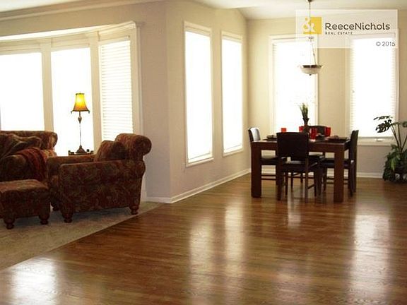 Lots of windows and natural light!