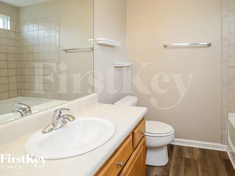 292 Hiawassee Dr — Photo 8