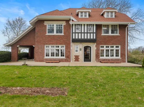 413 S Rising Rd, Champaign, IL 61822