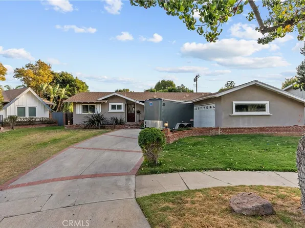 22124 Lanark St, Canoga Park, CA 91304