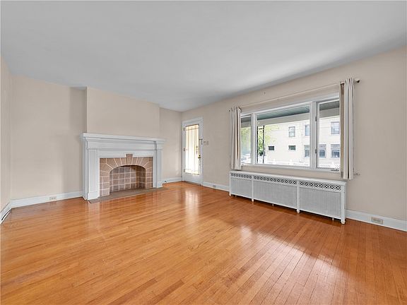 4th image of 6120 Jackson St