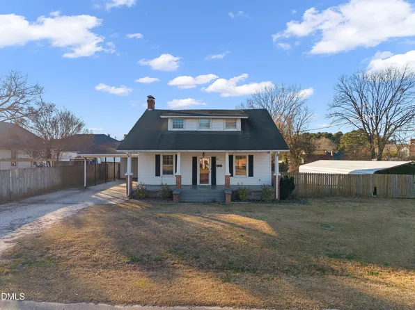 304 S 17th St, Erwin, NC 28339
