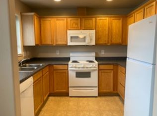2133 Poplar Dr #A-d, Medford, OR 97504