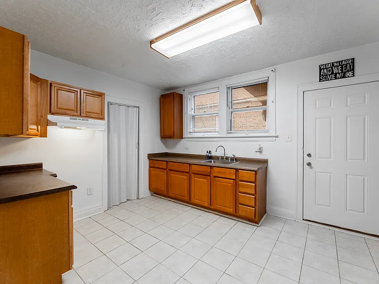 6758 S Campbell Ave #2 — Photo 8