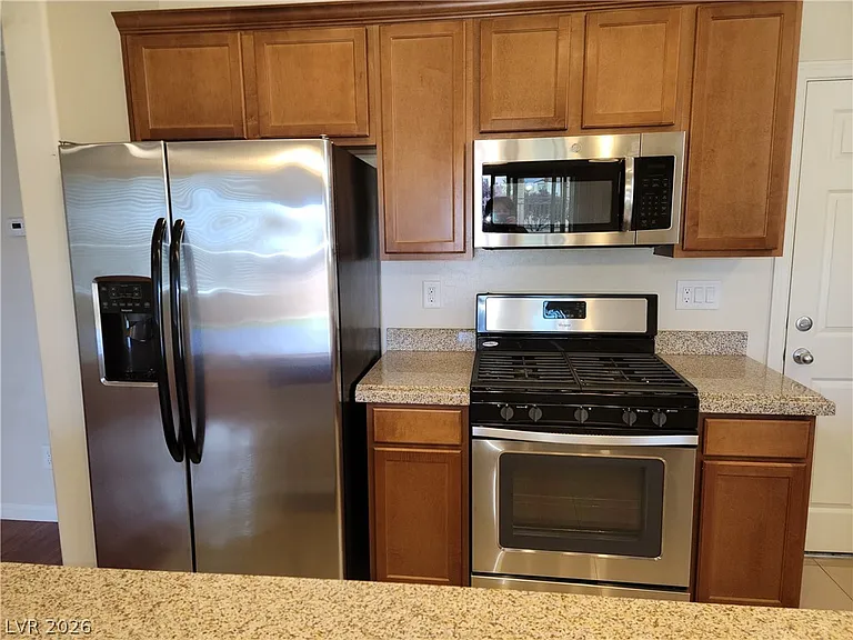 318 Glacier Meadow Rd — Photo 14