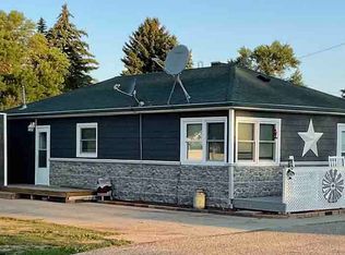 205 S Main St, Balta, ND 58313