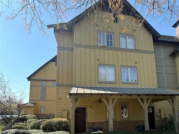 650 Dekalb St Unit 4201, Auburn, AL 36830